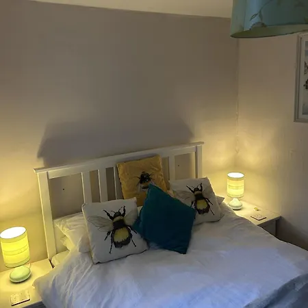 The New Bed & Breakfast *